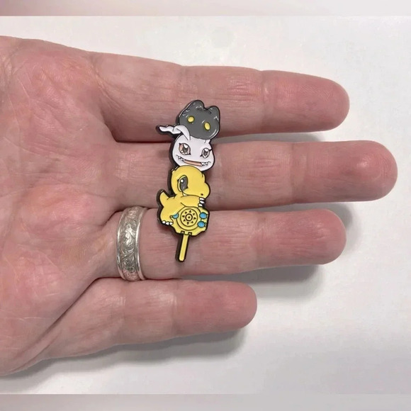 Digimon - The Crest of Courage w/  Botamon, Koromon & Agumon ❤️‍🔥🦖 - Picture 4 of 5